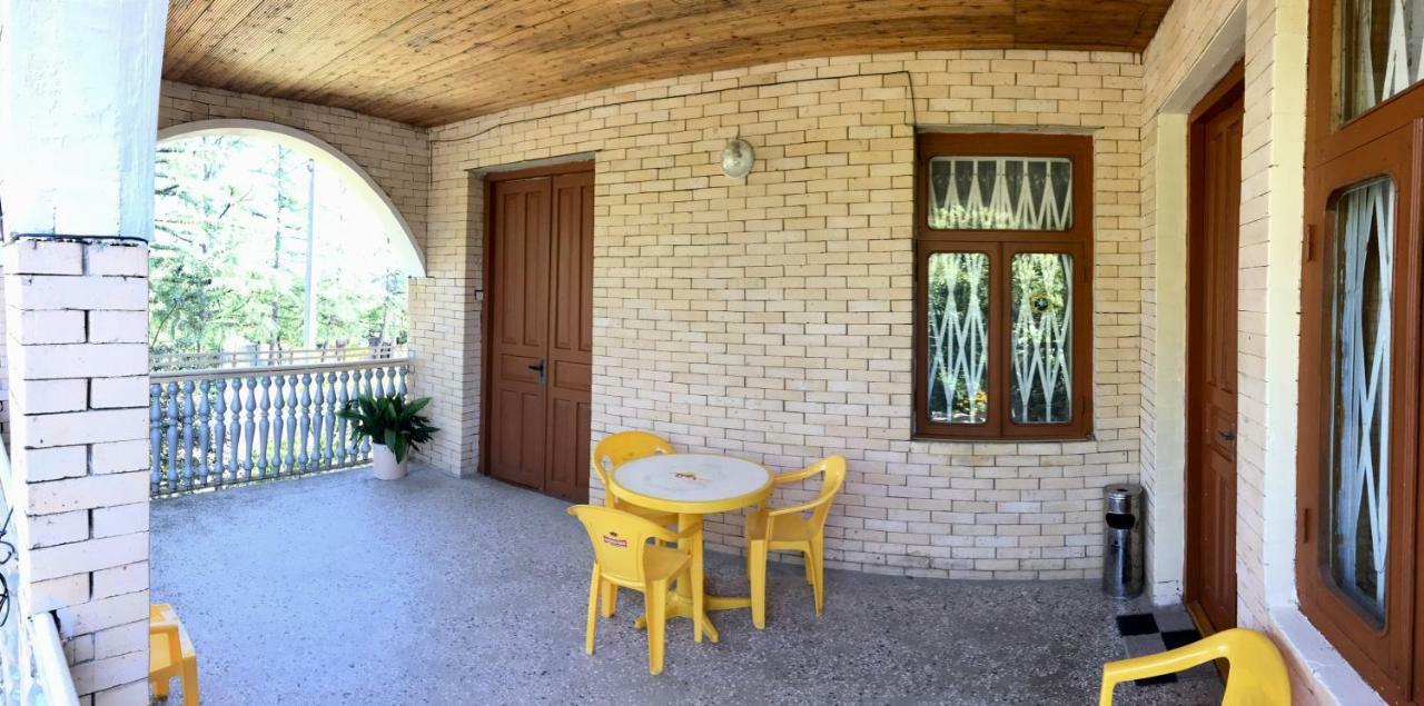 Ferienwohnung Hause Zqaltubo Exterior foto